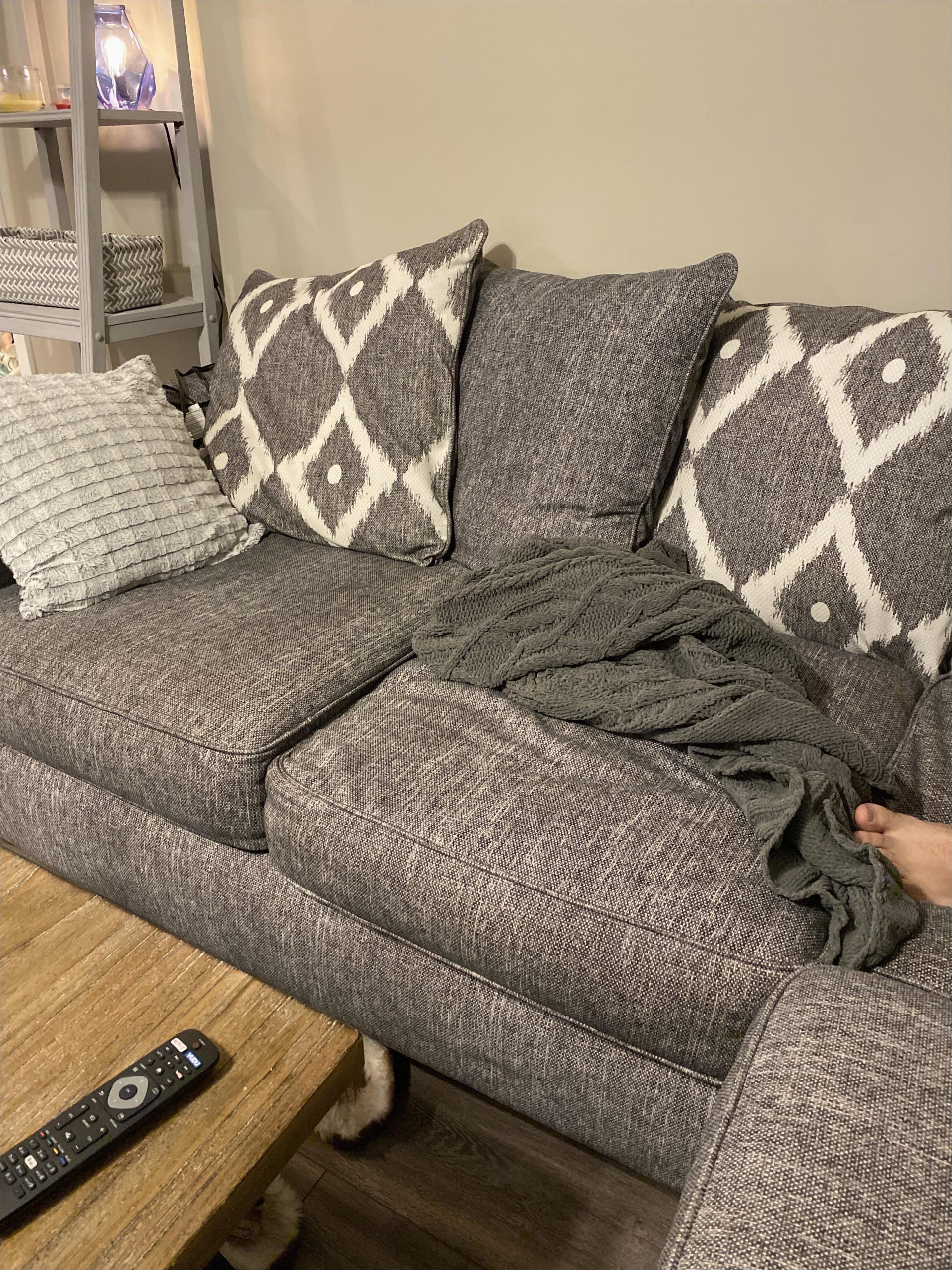 what color area rug will make my grey couch look