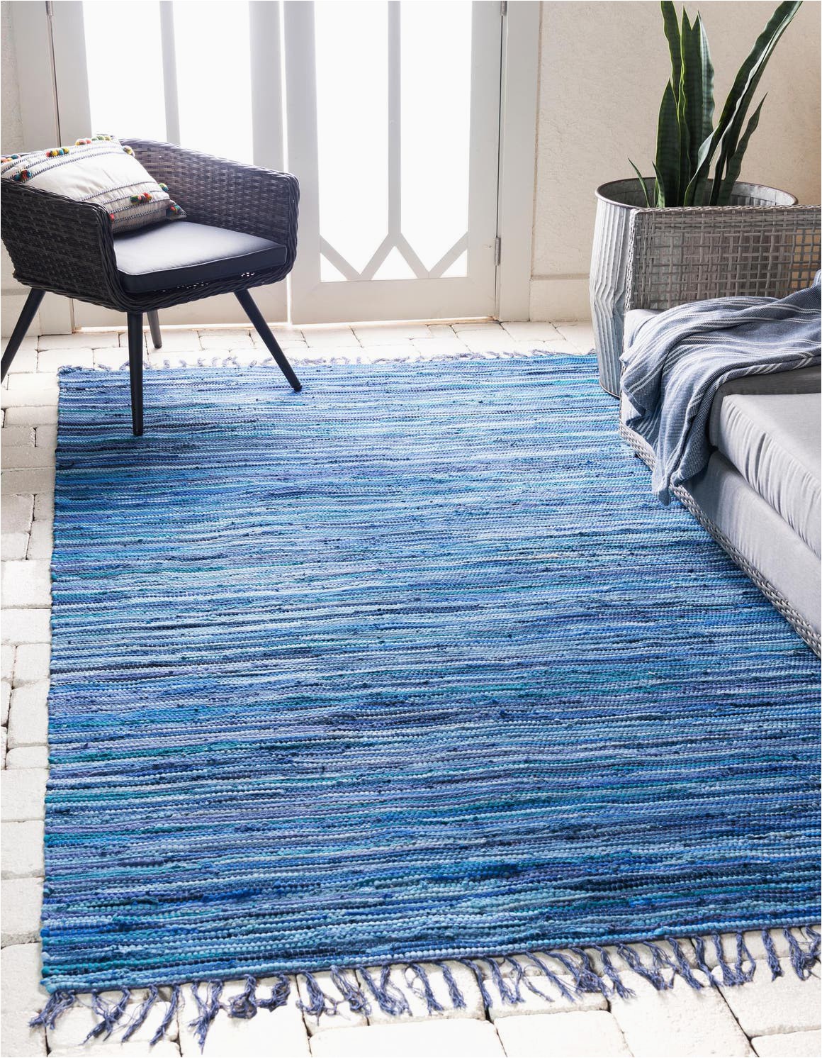 navy blue 8x10 chindi cotton area rug