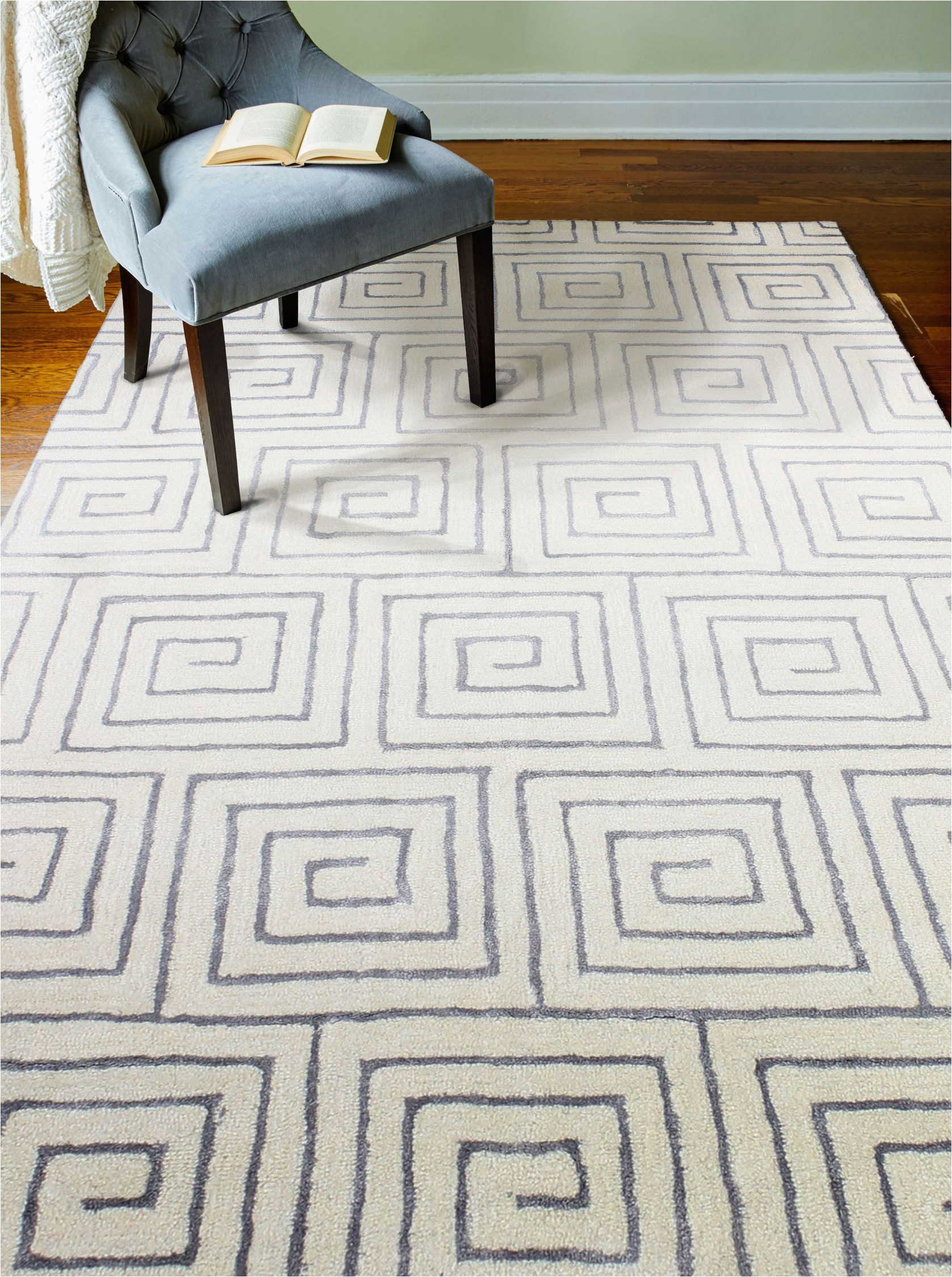 5×7 Gray and White area Rug Seville Rug Color White Gray Size 5 X 7 6"