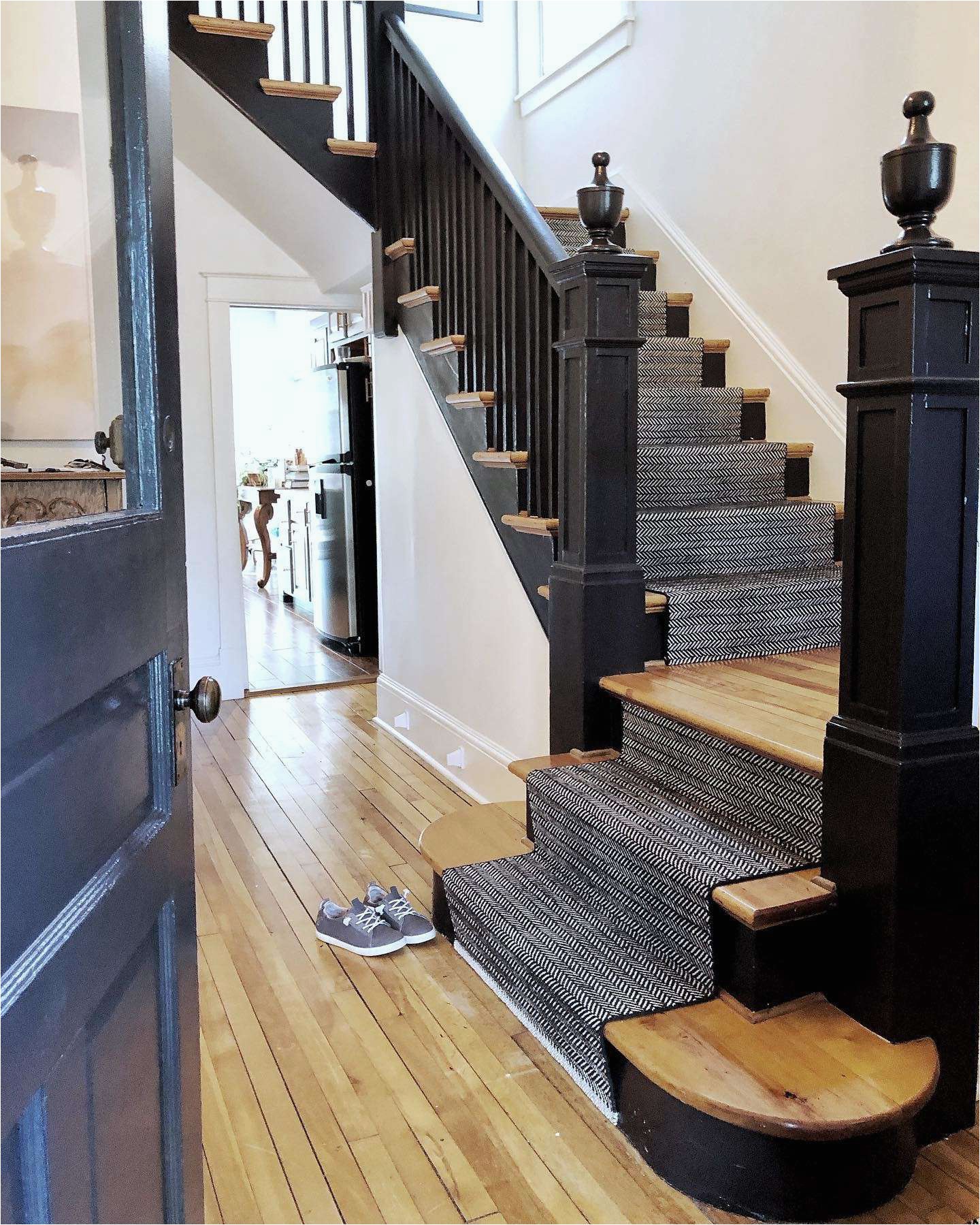 Area Rug for Stair Landing How to Choose A Stair Runner Rug