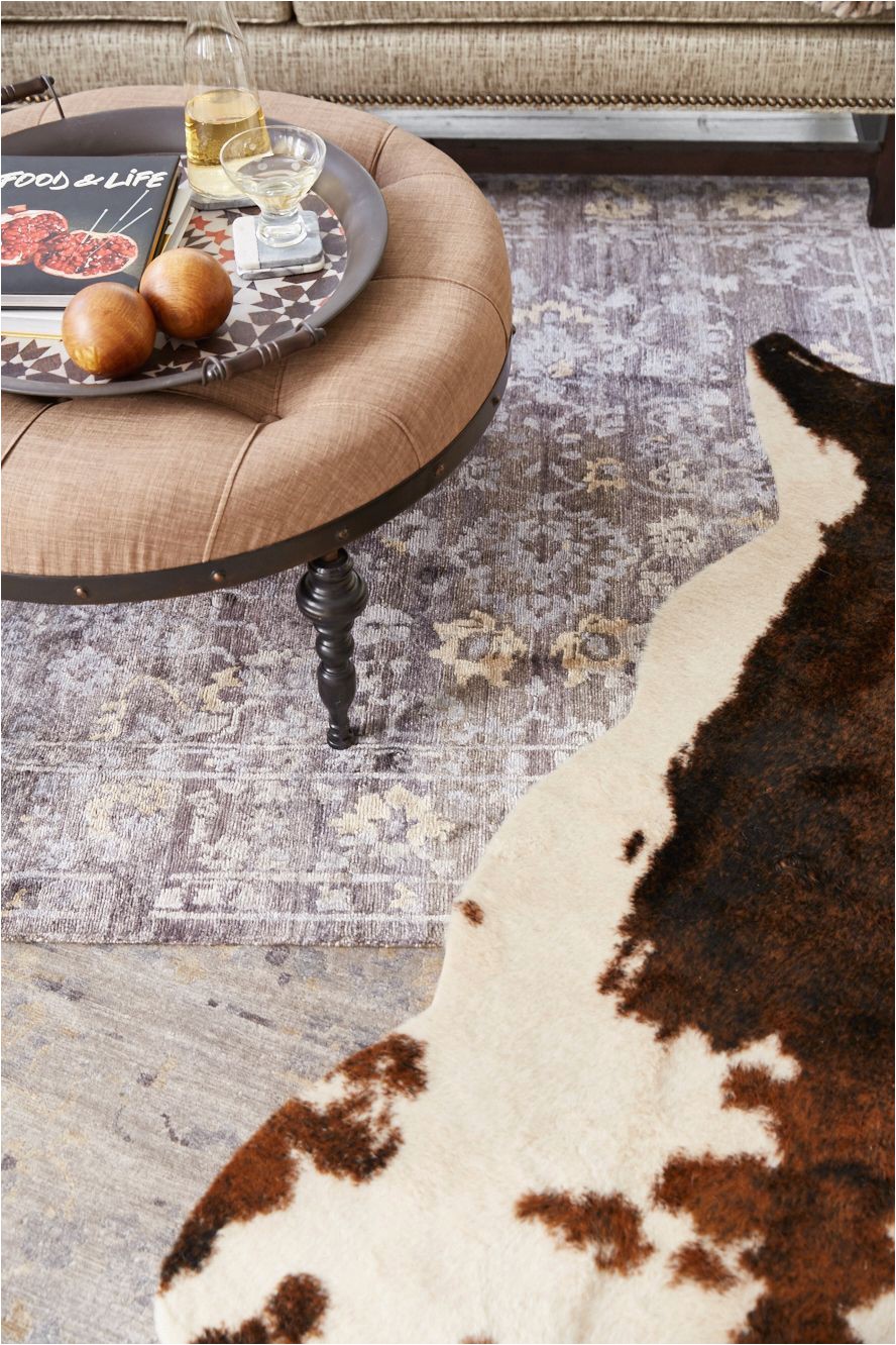 Does Homegoods Have area Rugs Layering Rugs is An Effective Way to Cover A Larger Space