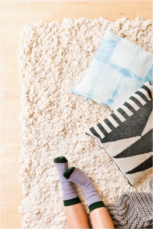 Make area Rug From Carpet Diy Rug Idea How to Make A Rug From Scratch Scale
