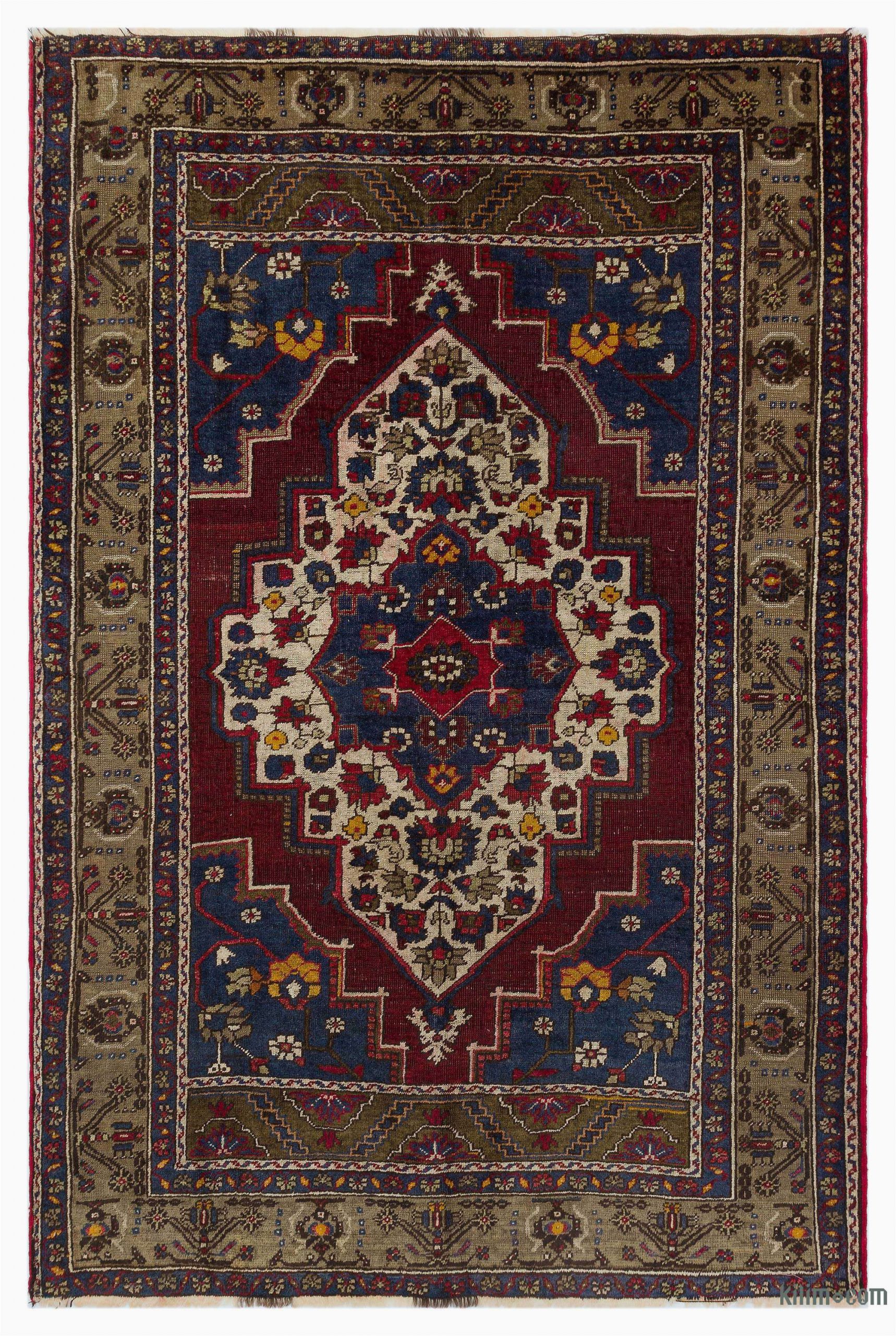 4 by 7 area Rug Turkish Vintage area Rug 4 7" X 6 9" 55 In X 81 In