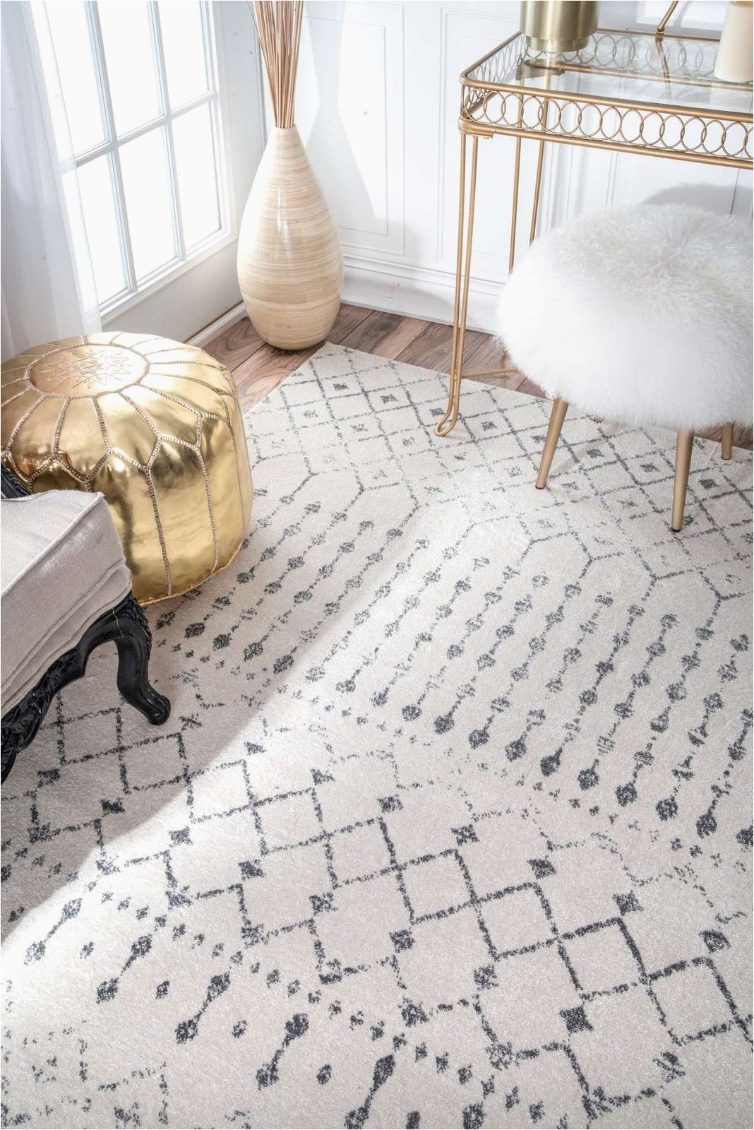 Nuloom Moroccan Blythe area Rug Grey Nuloom Modern Trellis Moroccan Blythe area Rug Grey Cream