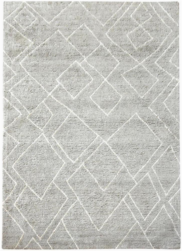 White area Rug with Grey Winslet Modern Grey and White area Rug
