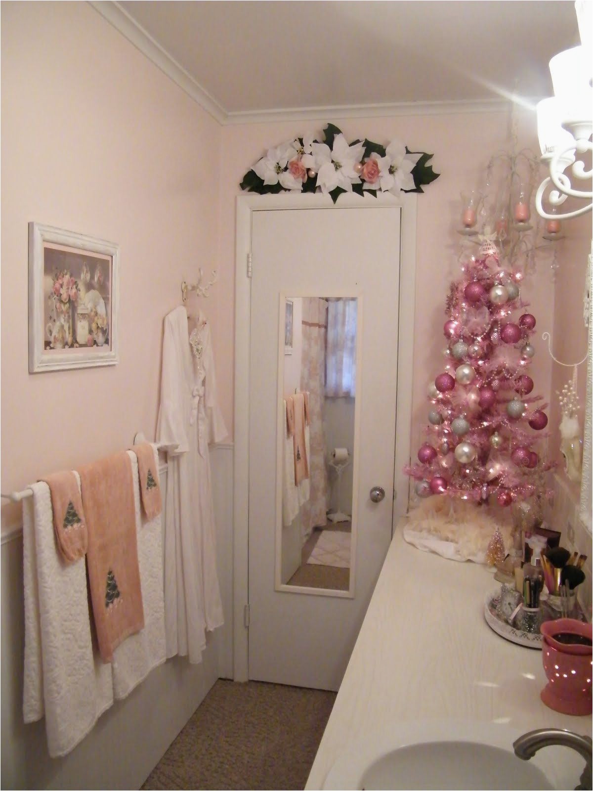 Christmas Bath Rugs Accessories Christmas Bathroom Decoration Idea