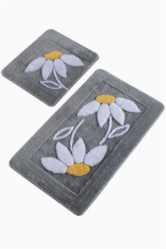 Eco Friendly Bath Rugs High Pile soft Bathroom Rug Hand Thufted Daisy Antibacterial Bath Rug Eco Friendly Gift for Her 4 Diff Pcs Of Set and 4 Diff Colors