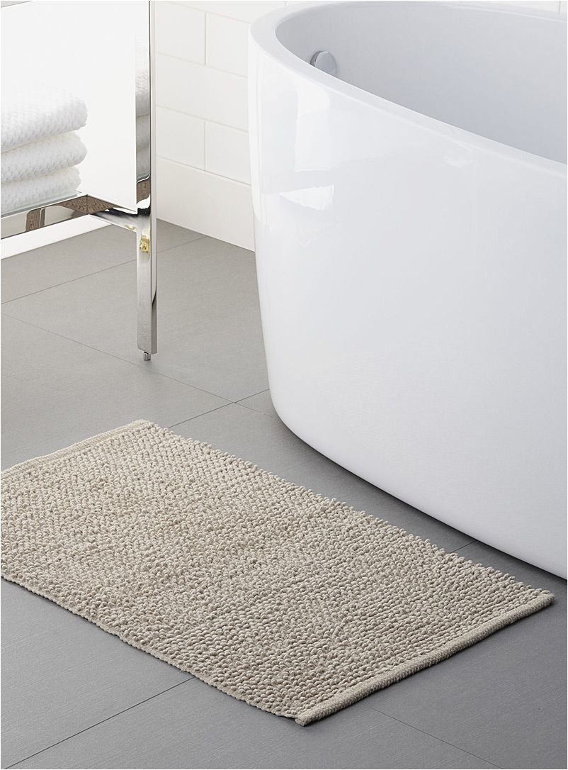 Bathroom Rugs and Accessories Product