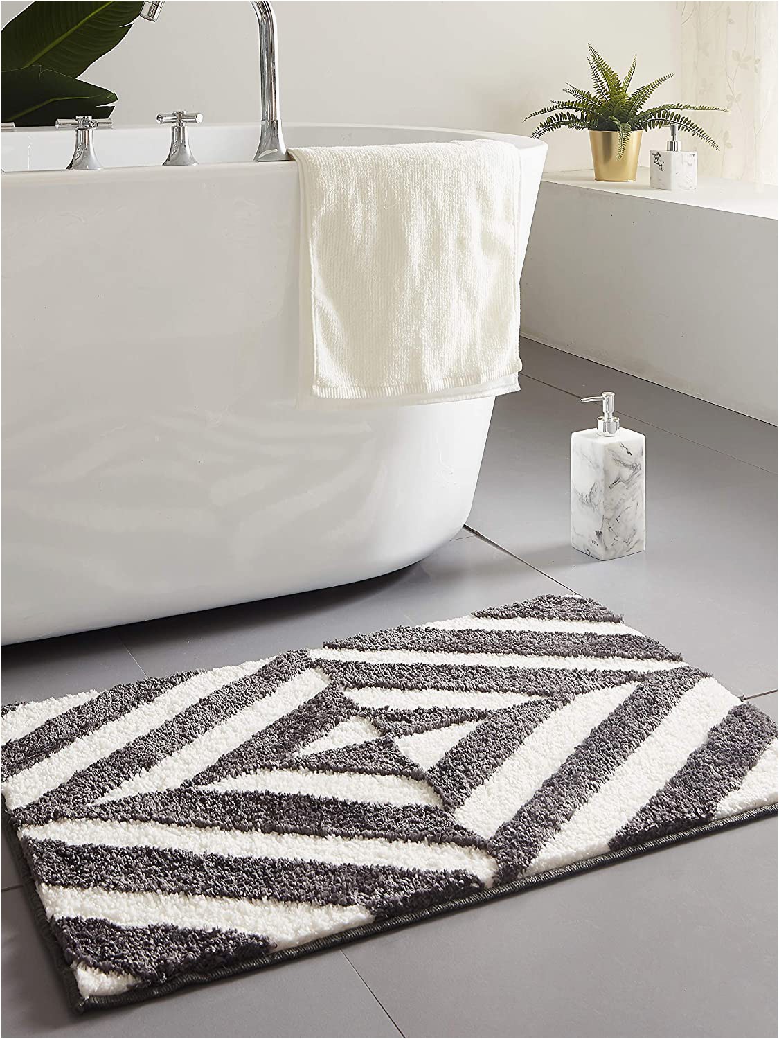 Luxury Bathroom Rugs and Mats Amazon Desiderare Thick Fluffy Dark Grey Bath Mat 31