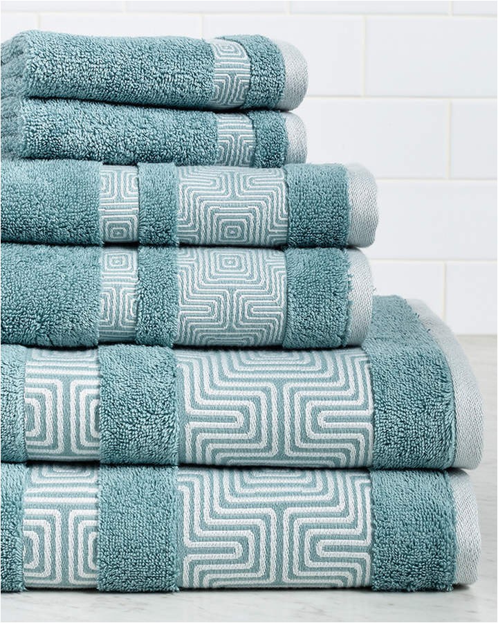 Bath Rug and towel Sets Bathrobe Set towel Set for Men and Women Different Bath