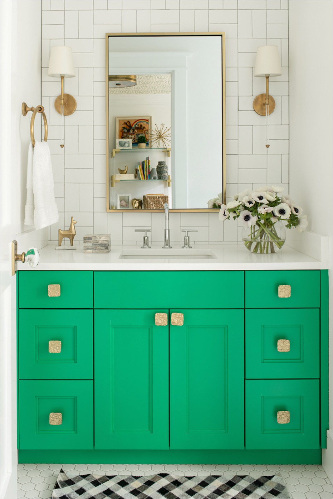 Kelly Green Bathroom Rugs Design Lesson 14 Brilliant Ways to Incorporate Bold Colors