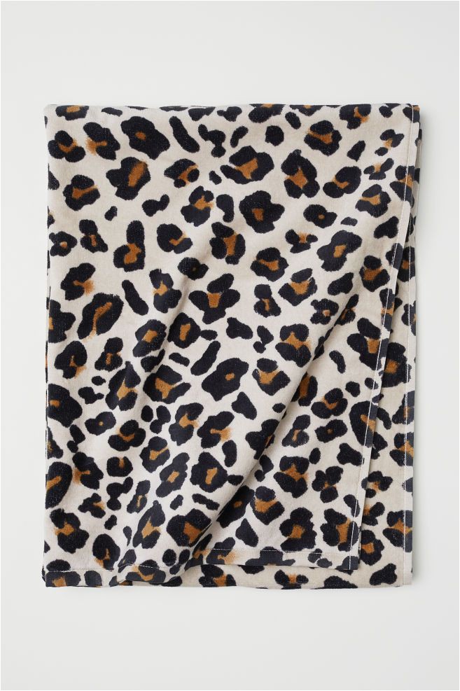 Leopard Print Bathroom Rugs Pin by Vykki Jones On Roar
