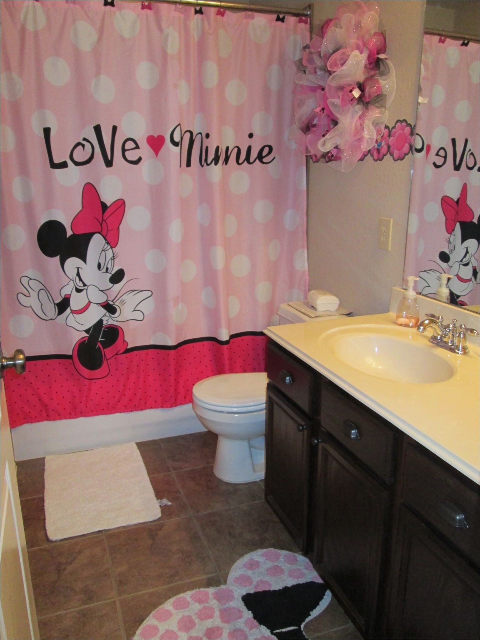 Minnie Mouse Bathroom Rug 30 Bathroom Sets Design Ideas with Magment