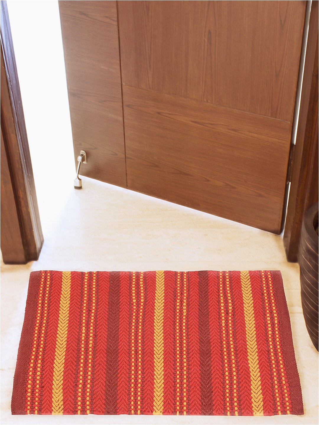 Red and White Bath Rug Buy House This Red Striped Cotton Rectangular Bath Rug