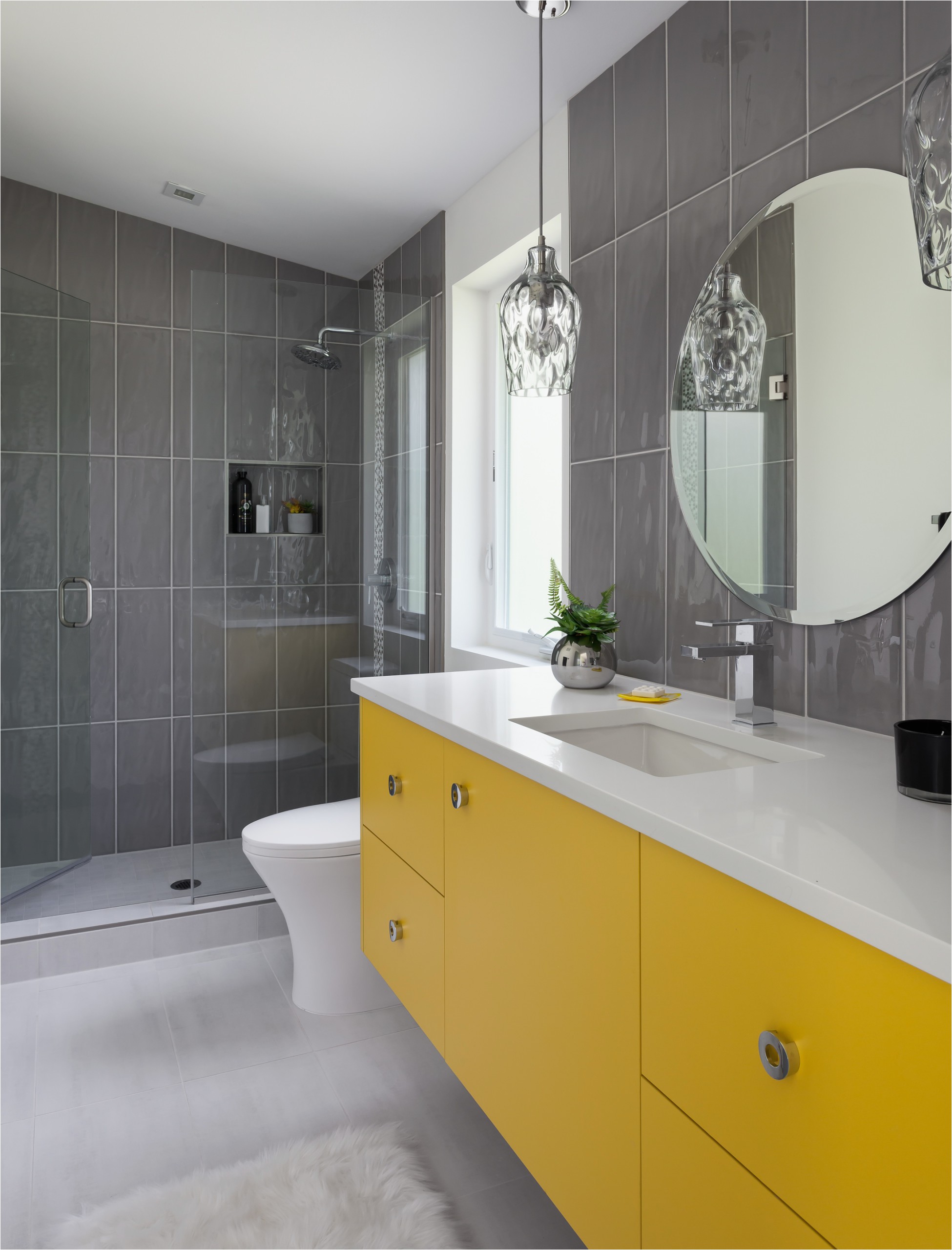 Yellow Gray Bathroom Rugs Step On the Fluffy Rug Yellow and Gray Bathroom Ideas