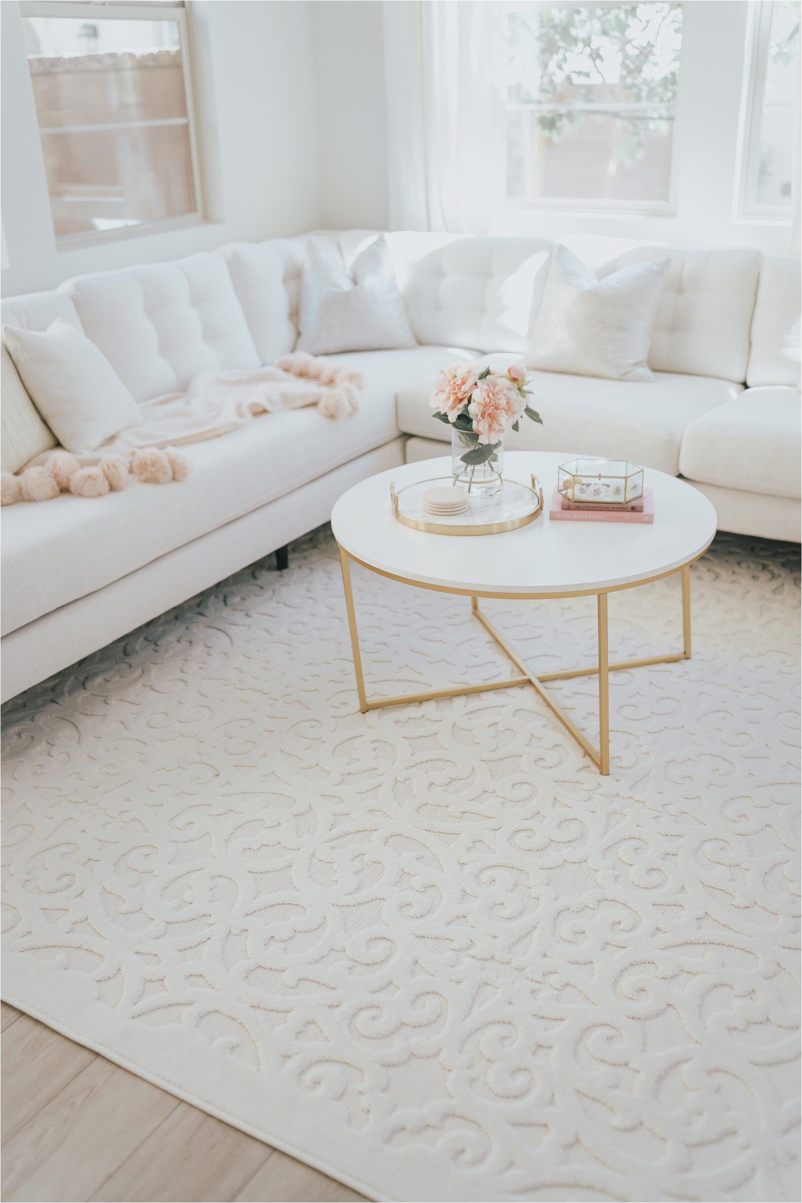 Area Rugs for White Furniture White Living Room with Gold Marble Coffee Table