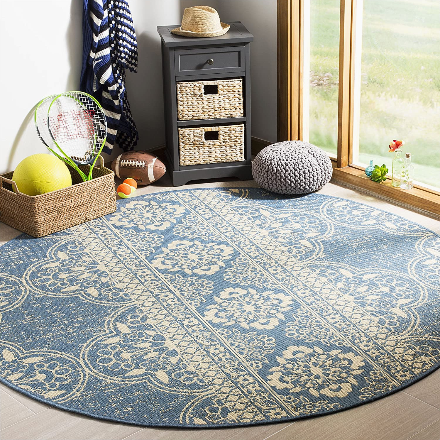 Blue and White Rugs Amazon Safavieh Linden Collection Lnd174n area Rug, 6’7″ X 6’7″ Round, Cream/blue