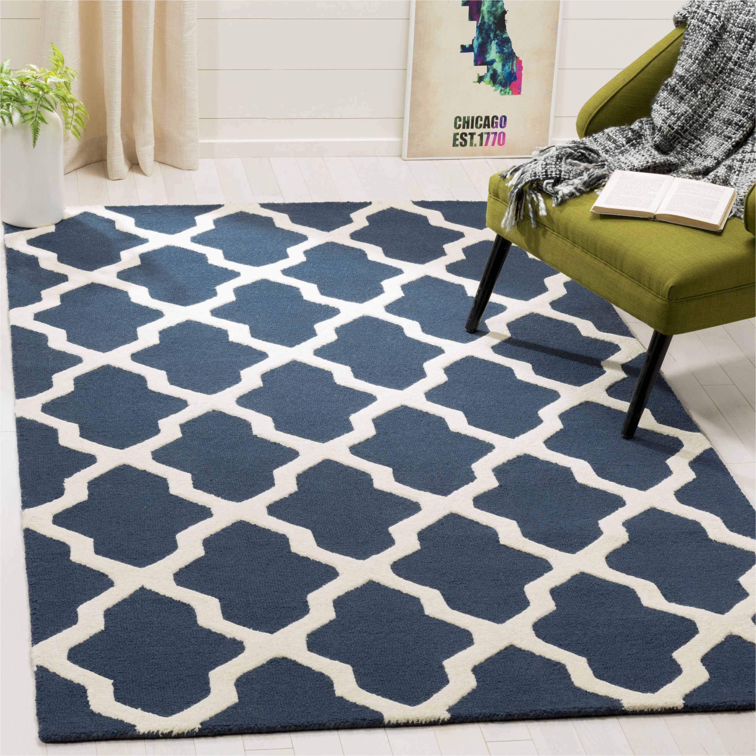 Safavieh Cambridge Navy Blue Ivory Rug Safavieh Cambridge Liam Geometric Wool area Rug, Navy Blue/ivory, 3′ X 5′