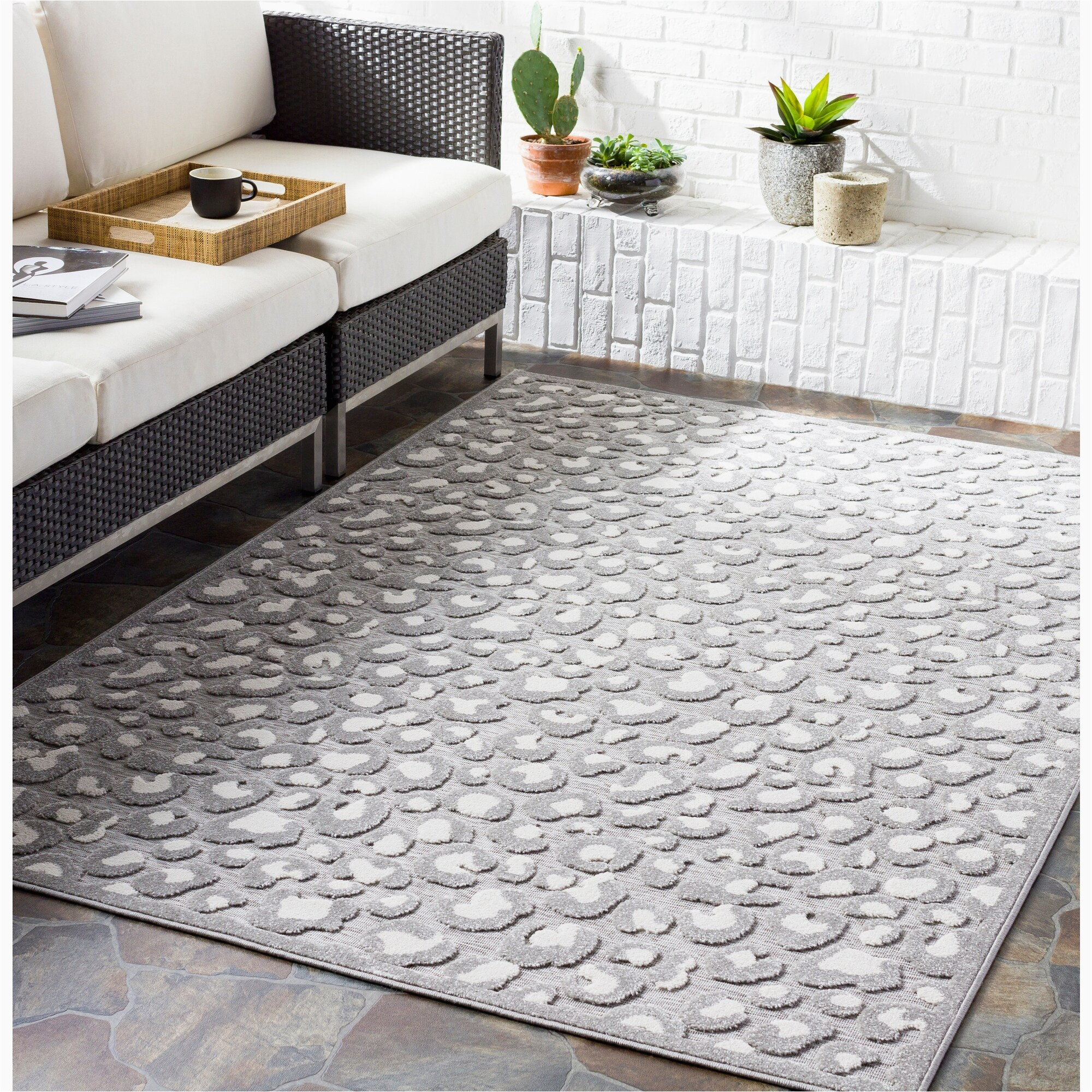 Extra Large Indoor Outdoor area Rugs Benni Indoor/ Outdoor Leopard Print area Rug – Overstock – 31609418