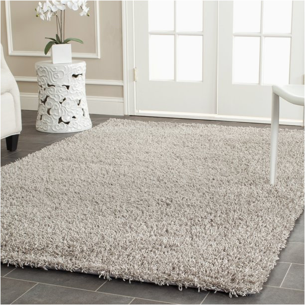 Silver area Rug 6 X 9 Safavieh Clyde solid Plush Polyester Shag area Rug, Silver, 6′ X 9′