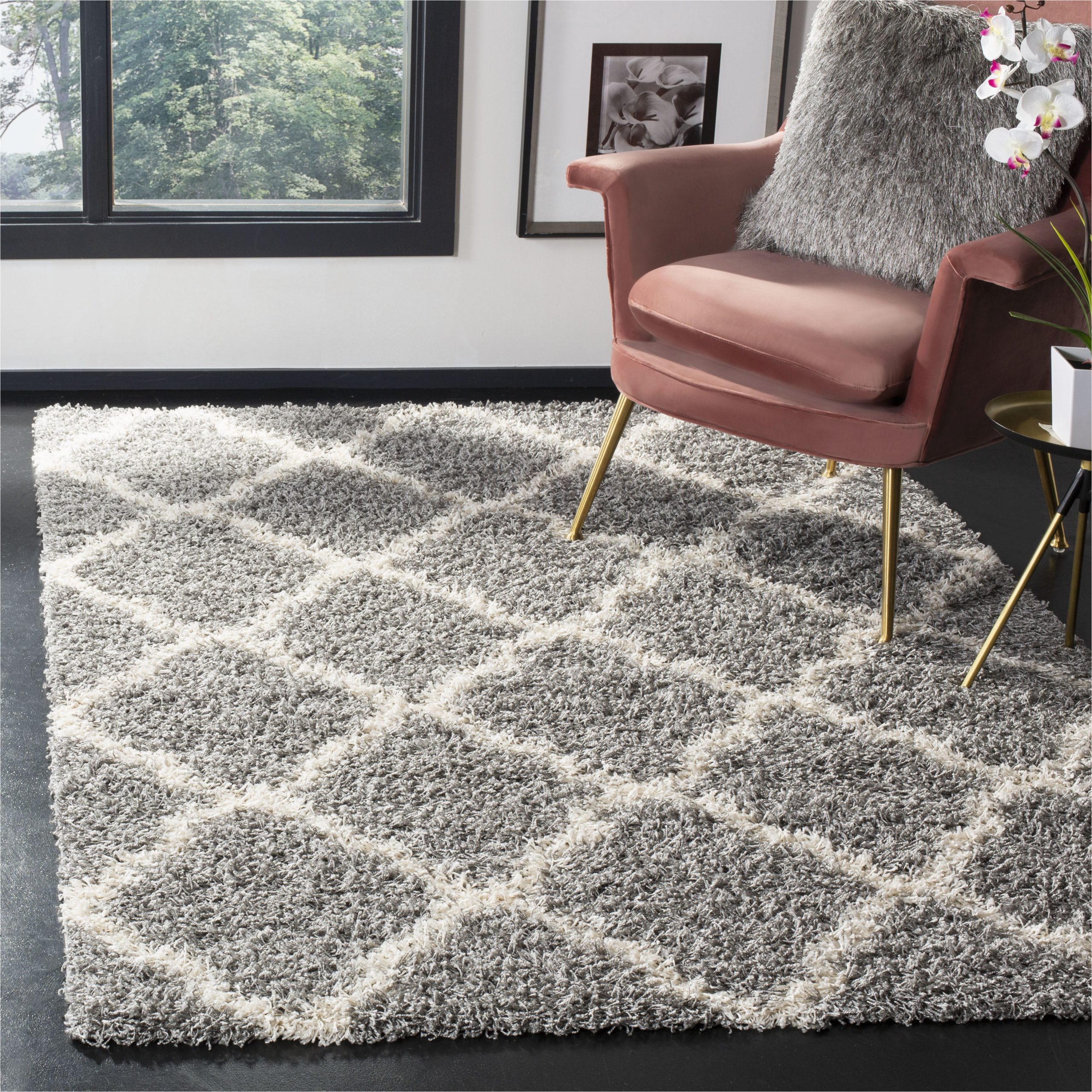 Grey and Ivory area Rug 8×10 Safavieh Daley Geometric Plush Shag area Rug, Grey/ivory, 8′ X 10′