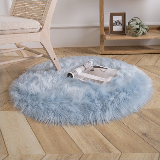 Baby Blue Fur Rug Phantoscope Deluxe soft Faux Sheepskin Fur Series Decorative Indoor area Rug 3 X 3 Feet Round, Light Blue, 1 Pack