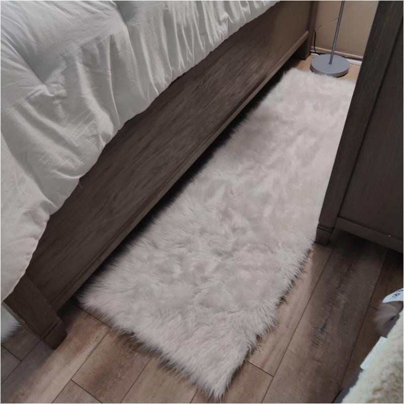 Bed Bath and Beyond Fur Rug Juvale soft Faux Sheepskin Fur Throw Rug, 2×6 Feet Shaggy Non-slip …