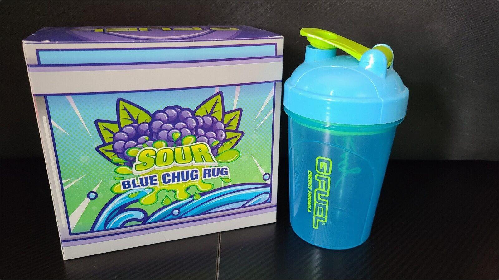 Sour Blue Chug Rug Collectors Box sour Blue Chug Rug Faze Rug *rare* Gfuel Collectors Box and Shaker