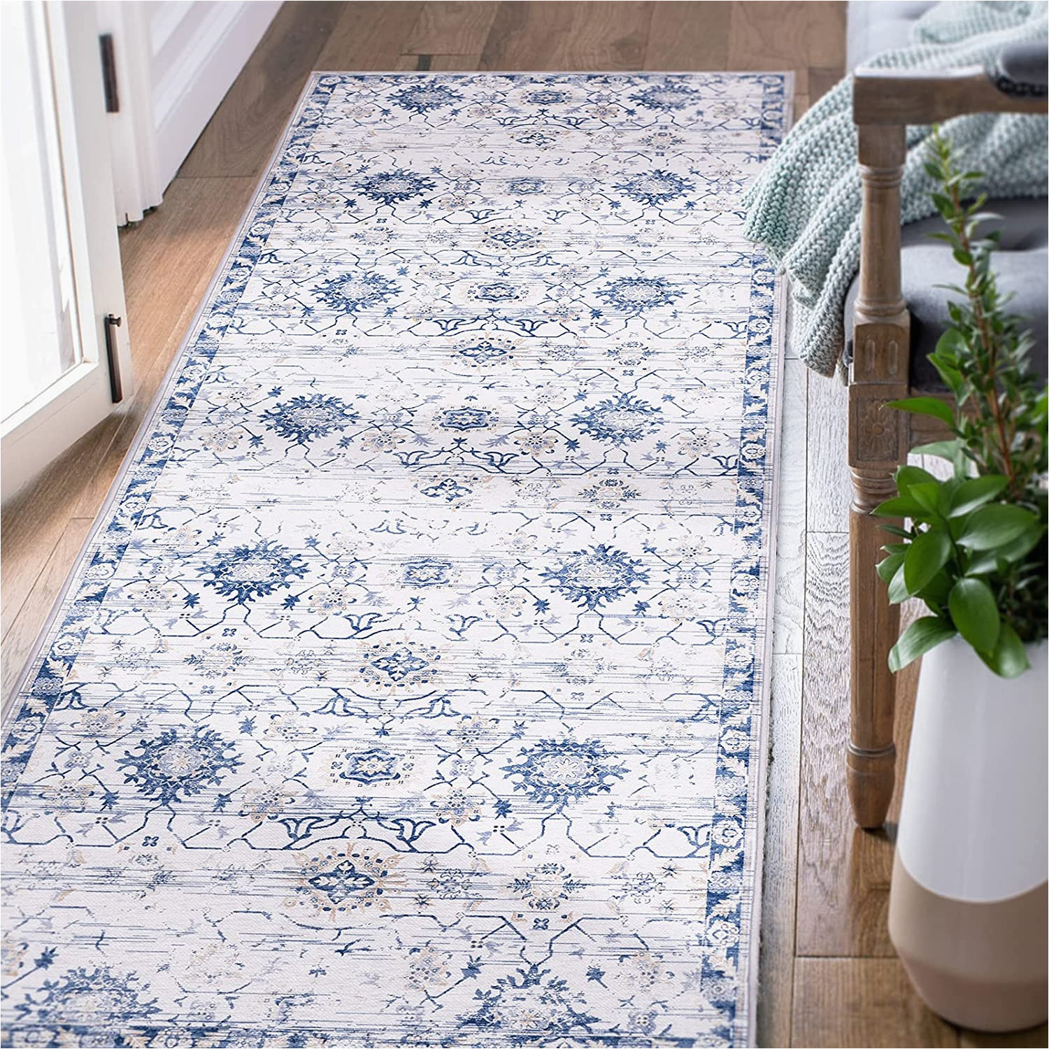 Blue and White Floral area Rugs Vintage Persian Floral Navy Blue area Rug