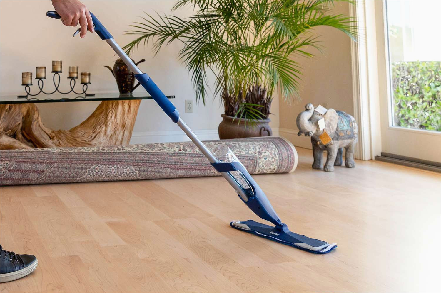 Can You Clean area Rugs On Hardwood Floors How to Clean An area Rug