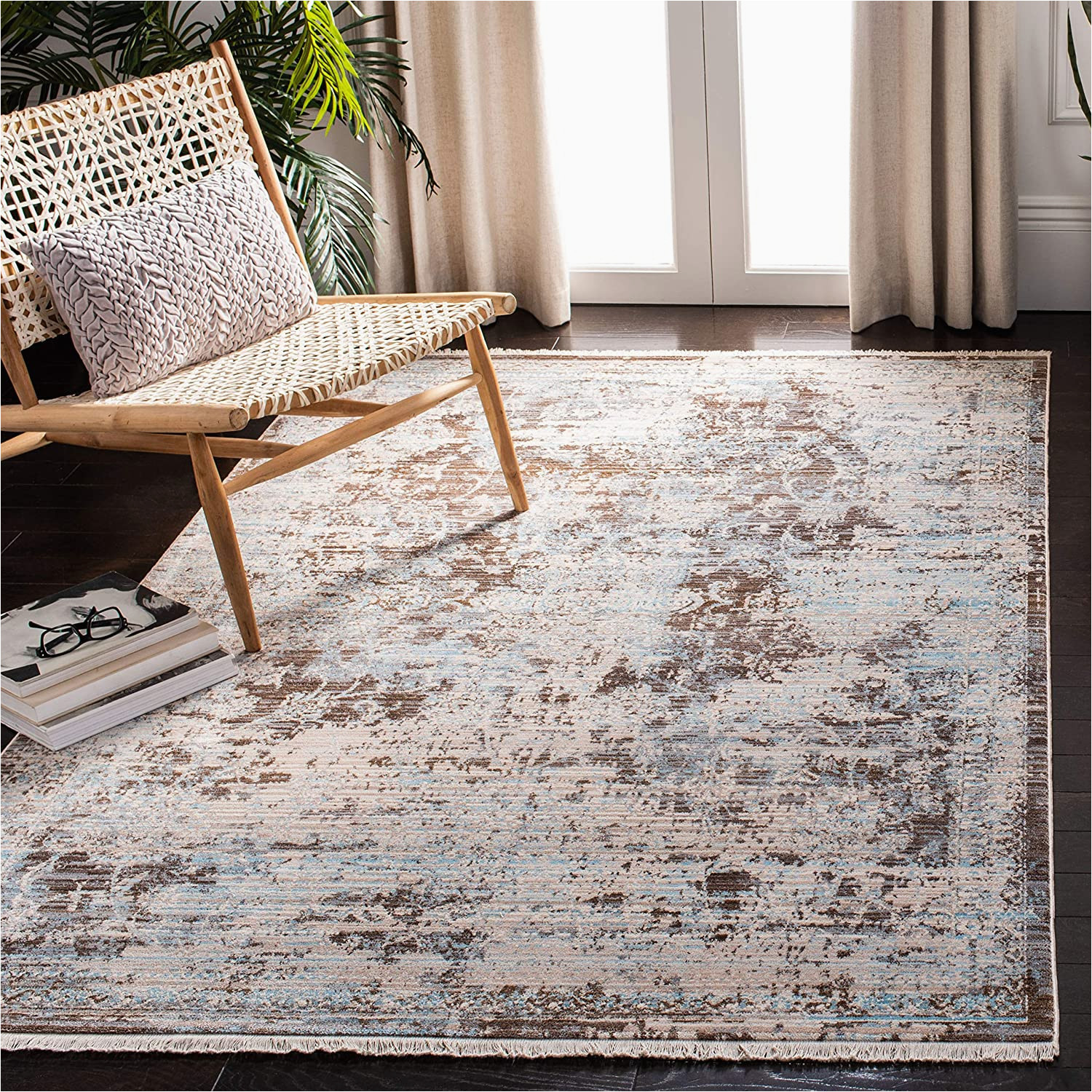 Brandt Light Brown area Rug Safavieh Vintage Persian Collection Vtp417t Traditional oriental Brown and Light Blue area Rug (5′ X 7’6″)