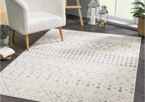Area Rug for Gray Floor What Color Rugs Go with Grey Floors? – 12 Ideas