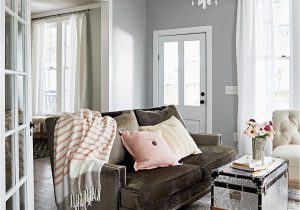 Area Rugs that Go with Brown Furniture Our Favorite Ways to Decorate with A Brown sofa