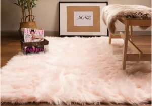 Bed Bath and Beyond Fur Rug 10 Faux Fur Rugs to Make Your Space Uber-cozy – Purewow