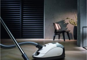 Best Upright Vacuum for Hardwood Floors and area Rugs top 5 Best Vacuums for Hardwood Flooring