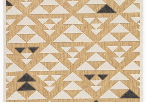 Big Lots Outdoor area Rugs Woven with Striking Triangles This Rug S Modern Geometric
