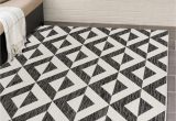 Cheap Black and White area Rugs Jill Zarinâ¢ Geometric Black/white Indoor / Outdoor area Rug …