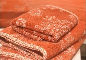 Coral Bath towels and Rugs Refresh Your Bed and Bath with Everyone S New Fave Coral