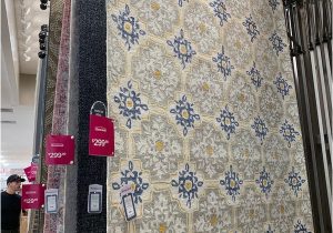 Does Homegoods Have area Rugs Homegoods Vs at Home which Home Decor Retailer is Better