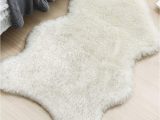 Faux Fur area Rug 8×10 Faux Sheepskin Fur area Rug Fluffy Rugs Ultra soft Floor Carpet for Bedroom Living Dining Room Home Decor Chair Cover sofa Seat Cushion Pad 2×3 Ft