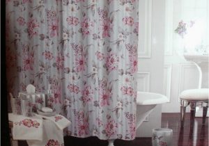 J Queen Bath Rug J Queen Belize Shower Curtain Bath Rug towels Set Brand New 6pc