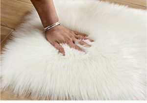 Large White Faux Fur area Rug Artificial Wool area Rug for Living Room Carpets Fluffy Faux Fur Rugs White Rug Carpet Kids Bedroom Washable Home Textile