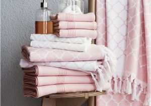 Matching Bath towel and Rug Sets Gallery