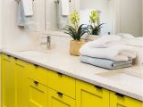 Pale Yellow Bathroom Rugs 17 Gorgeous Yellow Bathroom Ideas [and How to Implement them